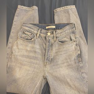 Pacsun ultra high rise jeans in size 24. Light wash and slightly worn.